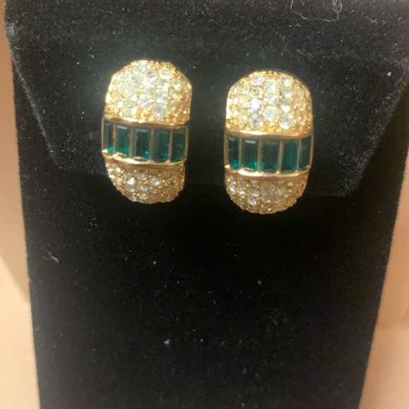 CHRISTIAN DIOR EMERALD AND PAVÉ DIAMOND EARRINGS CLIP ONS VINTAGE 80’s - Picture 7 of 12